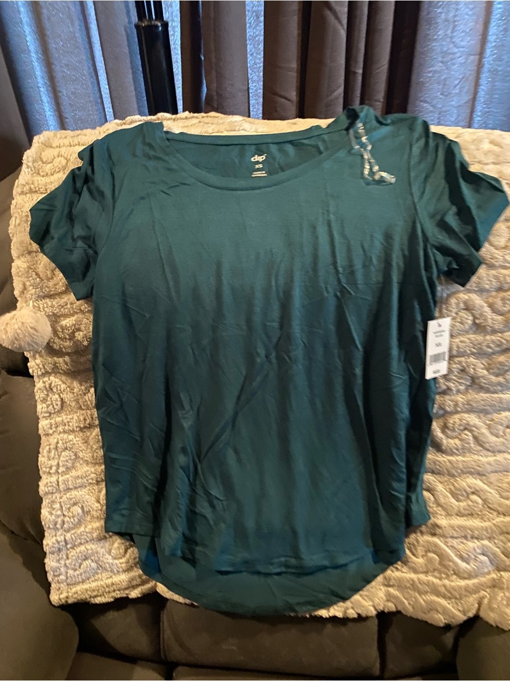 Green Scoop Neck Women's Tee